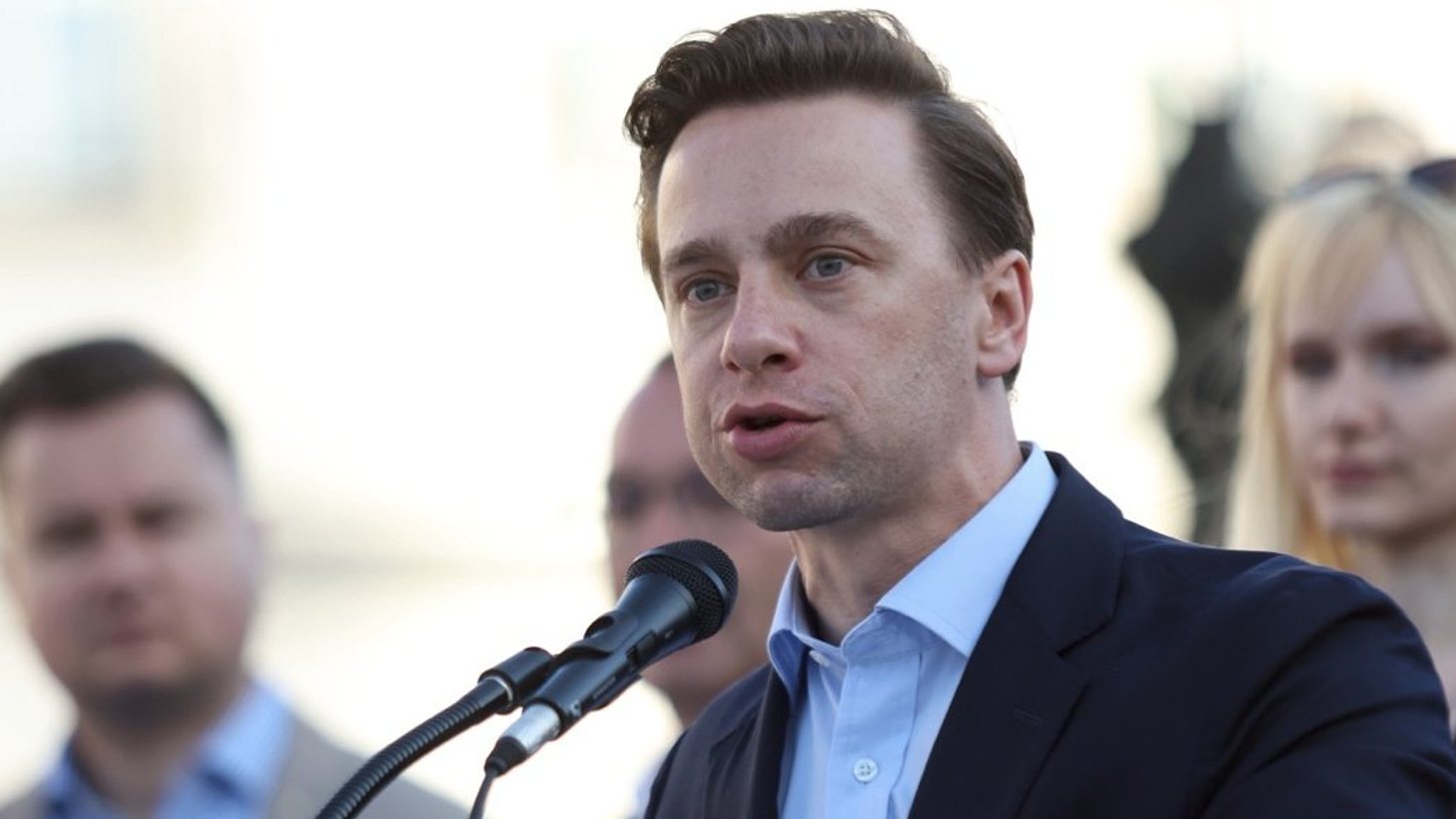Nie możemy pogodzić się z tyranią idiotów i oportunistów