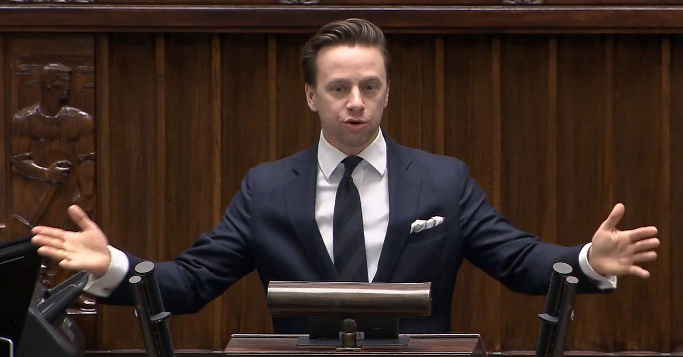 Ta kabaretowa uchwała to narzędzie operacji dezinformacyjnej