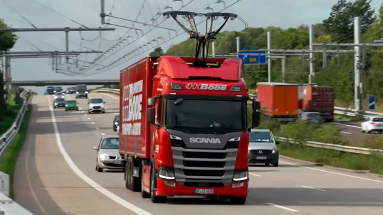 E-motorway for 200 million euros. It is utilized  by 10 vehicles a day