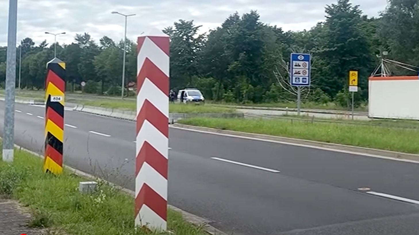 In over a year, Germany transferred 10,000 immigrants to Poland!