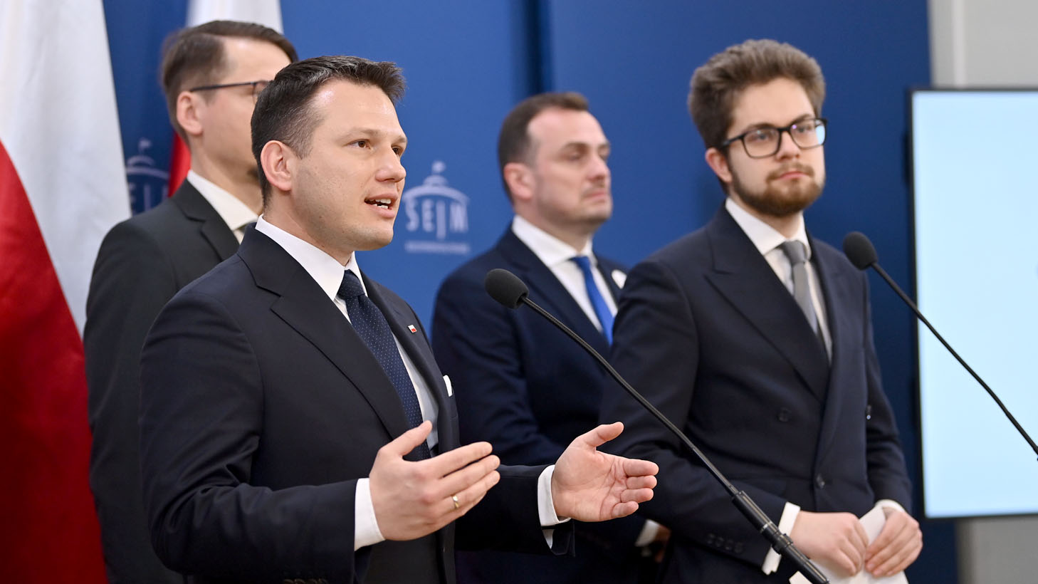 Nie wysyłać wojsk polskich na Ukrainę! Składamy projekt uchwały