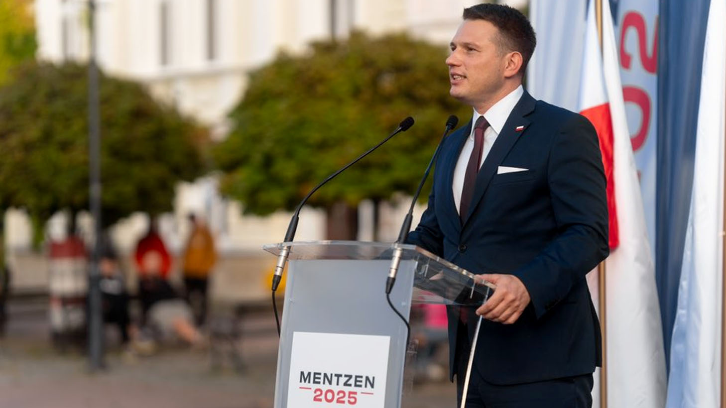 Sławomir Mentzen present  in Mielec and Jasło