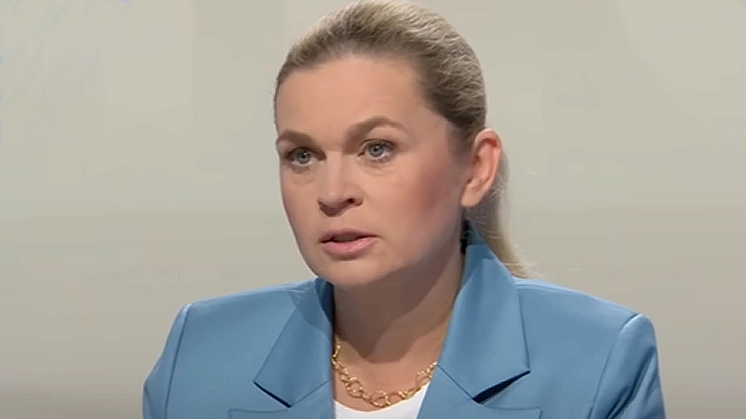 Minister Nowacka przypuszcza frontalny atak na edukację domową!