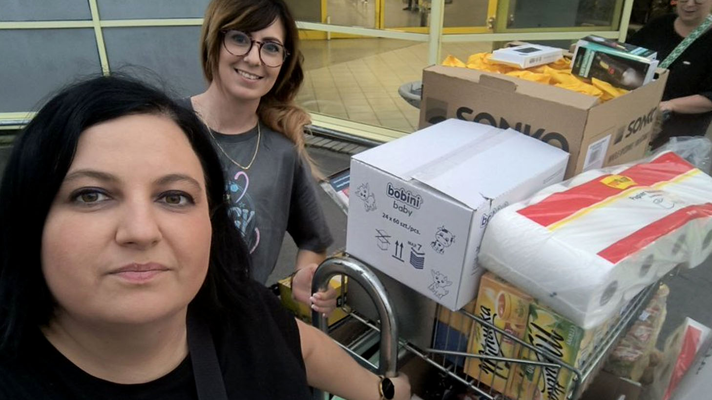 This is how girls from fresh  Hope and Confederation in Łódź work