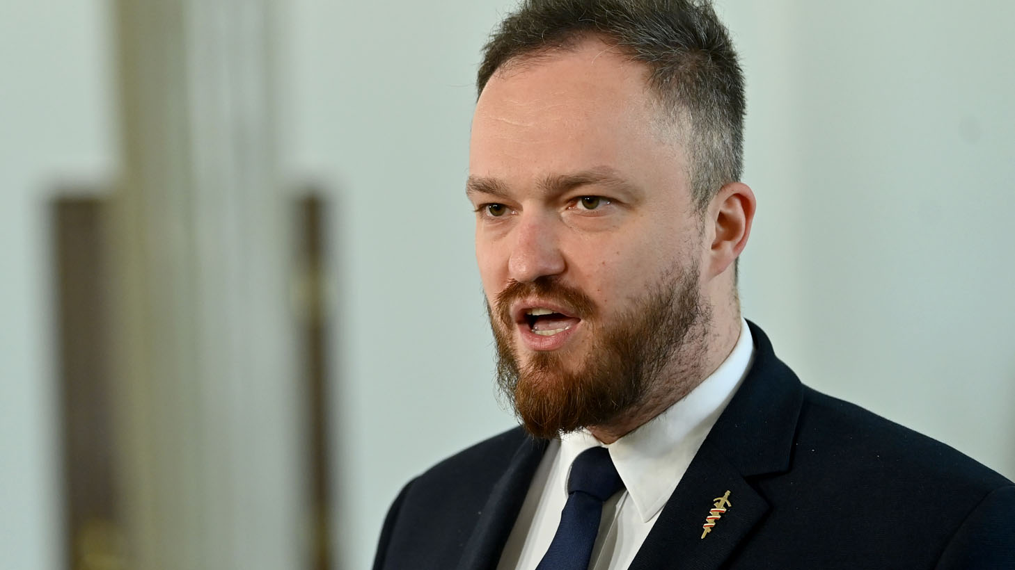 Tusk szuka mieszkań dla imigrantów