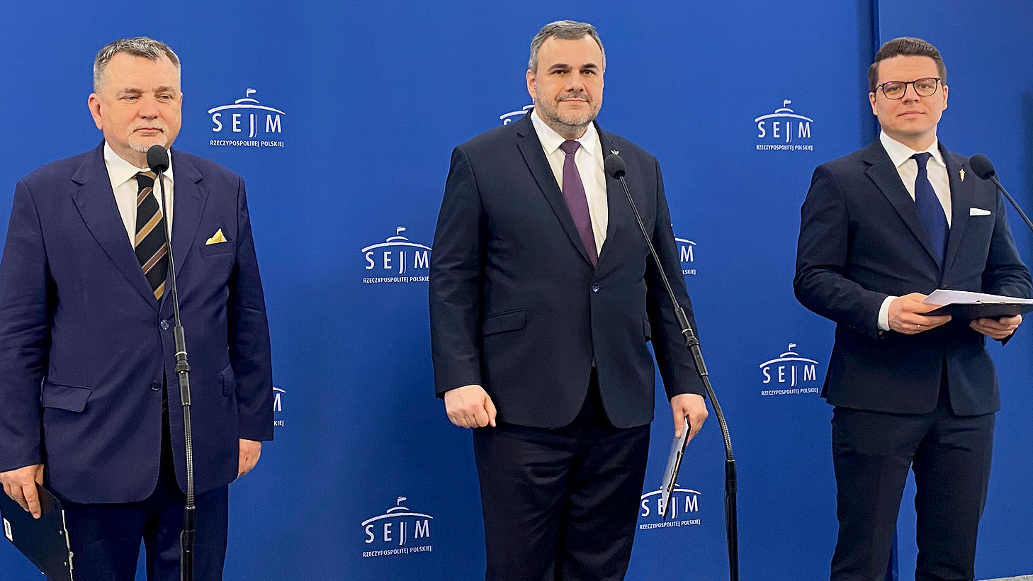 Kamizelki kuloodporne i hełmy dla cywilów! Projekt ustawy Konfederacji