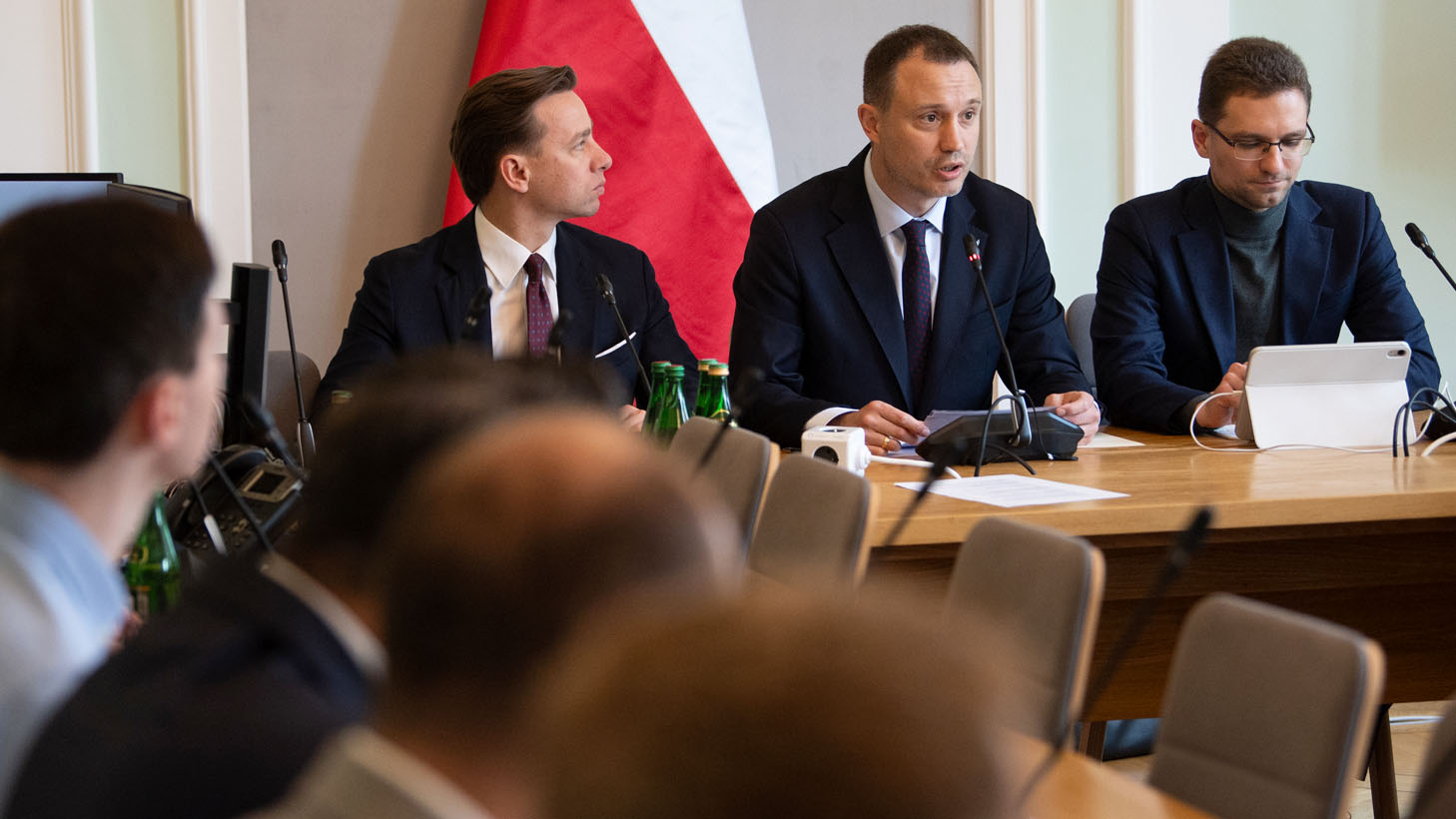 First gathering  of the parliamentary group on illegal immigration